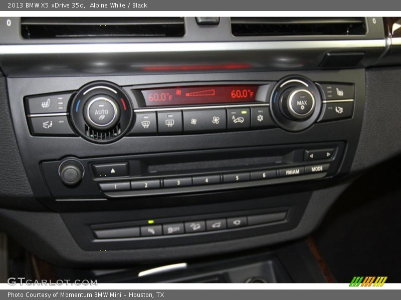 Alpine White / Black 2013 BMW X5 xDrive 35d