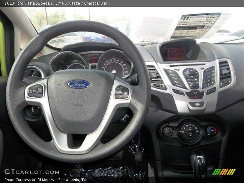 Lime Squeeze / Charcoal Black 2013 Ford Fiesta SE Sedan
