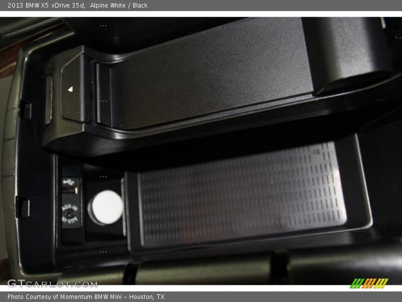 Alpine White / Black 2013 BMW X5 xDrive 35d