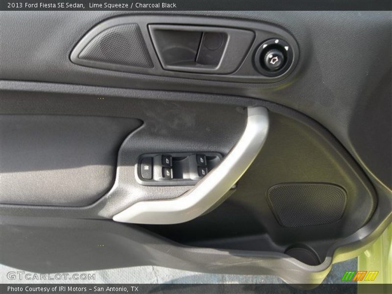 Lime Squeeze / Charcoal Black 2013 Ford Fiesta SE Sedan