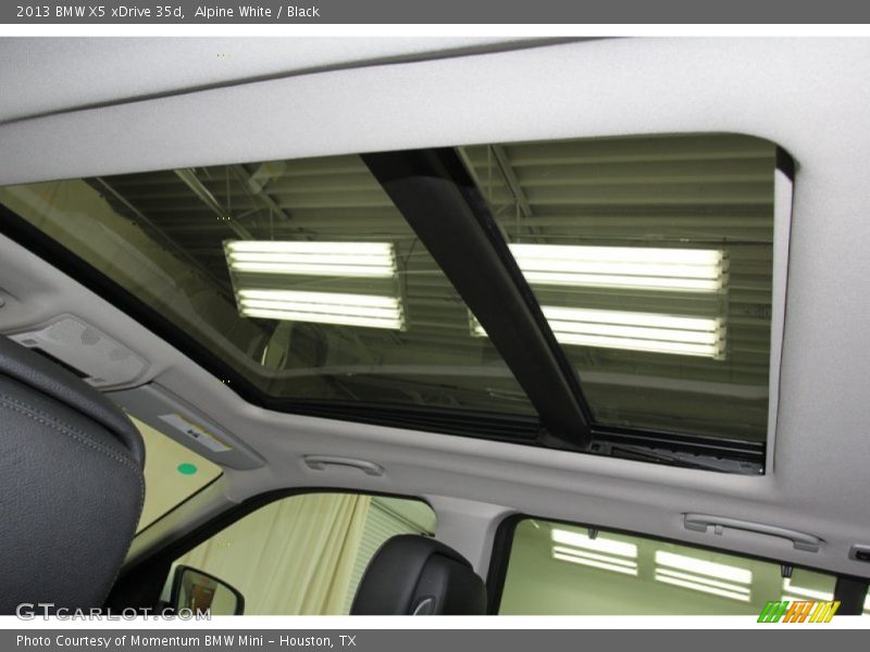 Alpine White / Black 2013 BMW X5 xDrive 35d