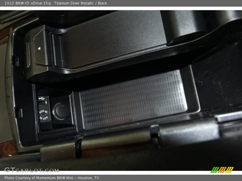 Titanium Silver Metallic / Black 2013 BMW X5 xDrive 35d