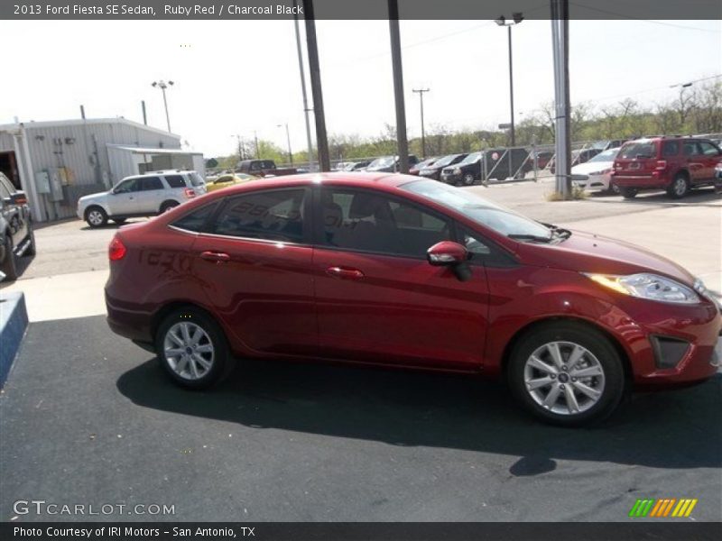 Ruby Red / Charcoal Black 2013 Ford Fiesta SE Sedan