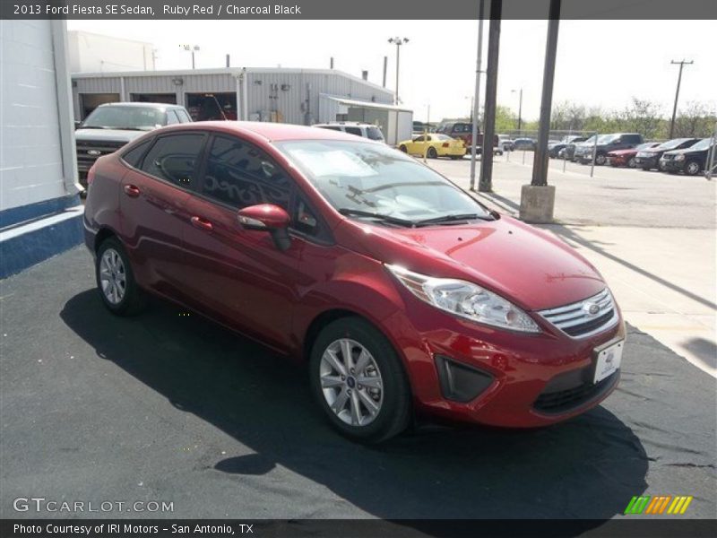 Ruby Red / Charcoal Black 2013 Ford Fiesta SE Sedan