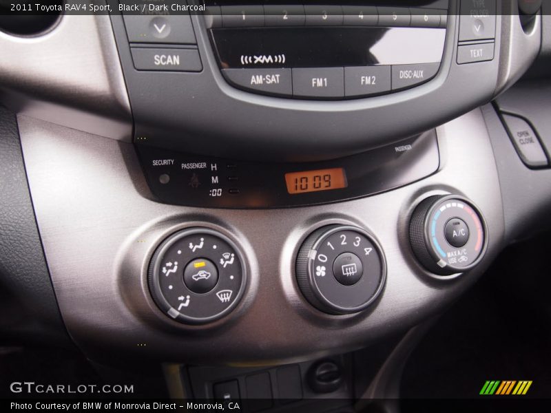Controls of 2011 RAV4 Sport