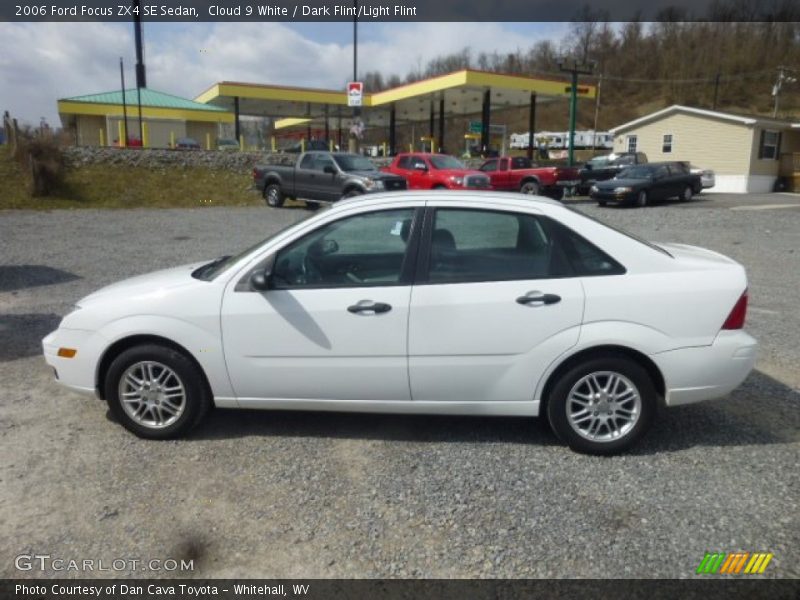 Cloud 9 White / Dark Flint/Light Flint 2006 Ford Focus ZX4 SE Sedan