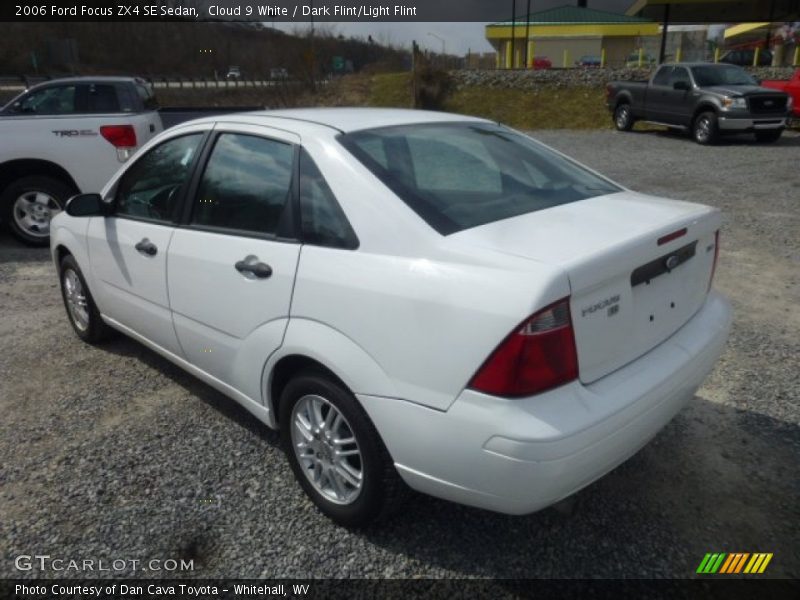 Cloud 9 White / Dark Flint/Light Flint 2006 Ford Focus ZX4 SE Sedan