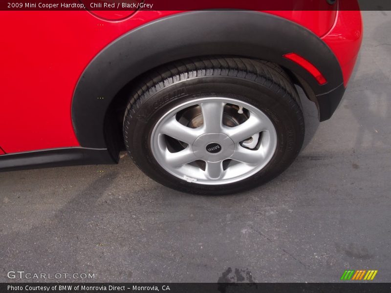 Chili Red / Black/Grey 2009 Mini Cooper Hardtop