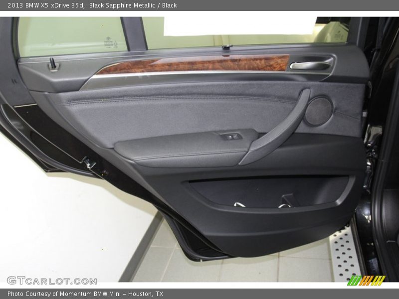 Black Sapphire Metallic / Black 2013 BMW X5 xDrive 35d