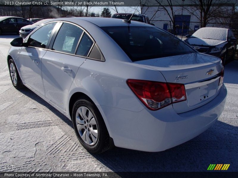 Summit White / Jet Black/Medium Titanium 2013 Chevrolet Cruze LS