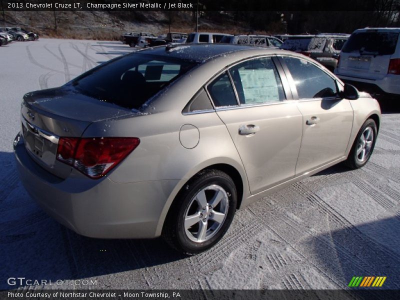 Champagne Silver Metallic / Jet Black 2013 Chevrolet Cruze LT