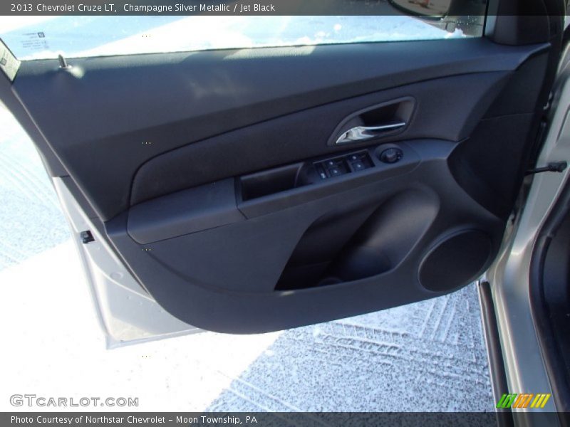 Champagne Silver Metallic / Jet Black 2013 Chevrolet Cruze LT