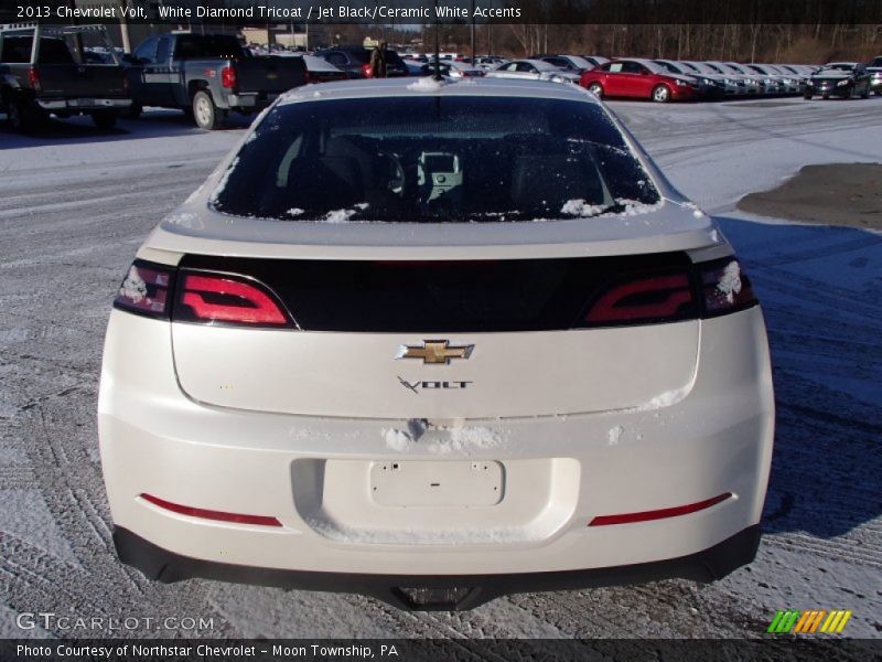White Diamond Tricoat / Jet Black/Ceramic White Accents 2013 Chevrolet Volt