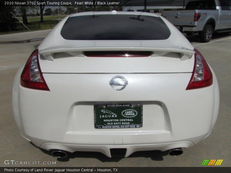 Pearl White / Black Leather 2010 Nissan 370Z Sport Touring Coupe