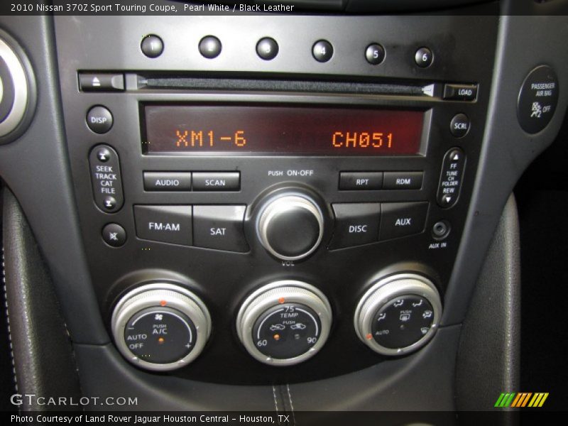 Controls of 2010 370Z Sport Touring Coupe