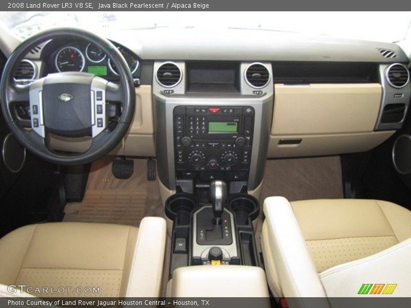 Dashboard of 2008 LR3 V8 SE