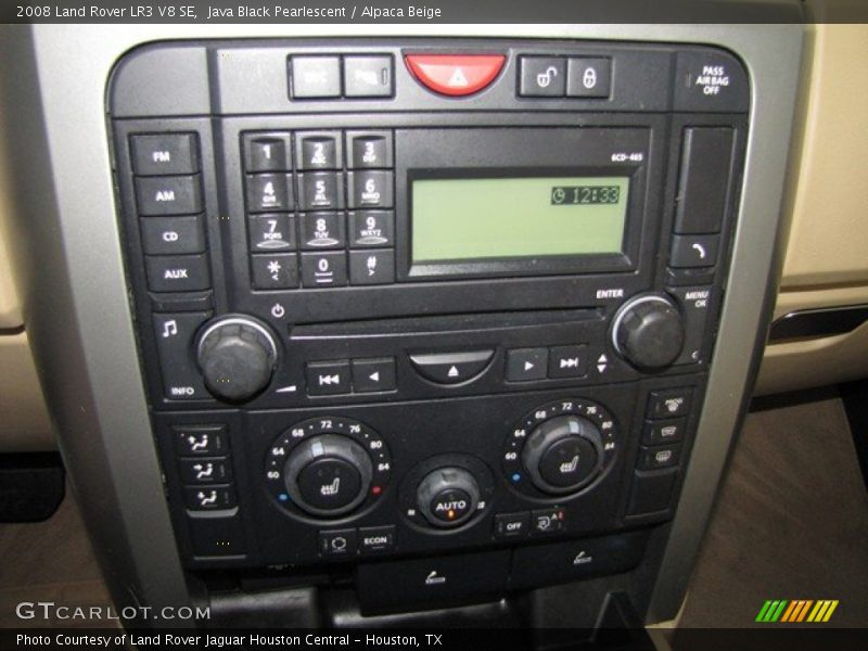 Controls of 2008 LR3 V8 SE