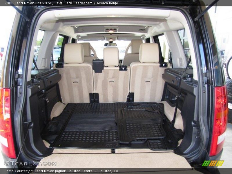  2008 LR3 V8 SE Trunk