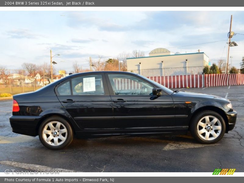 Jet Black / Black 2004 BMW 3 Series 325xi Sedan