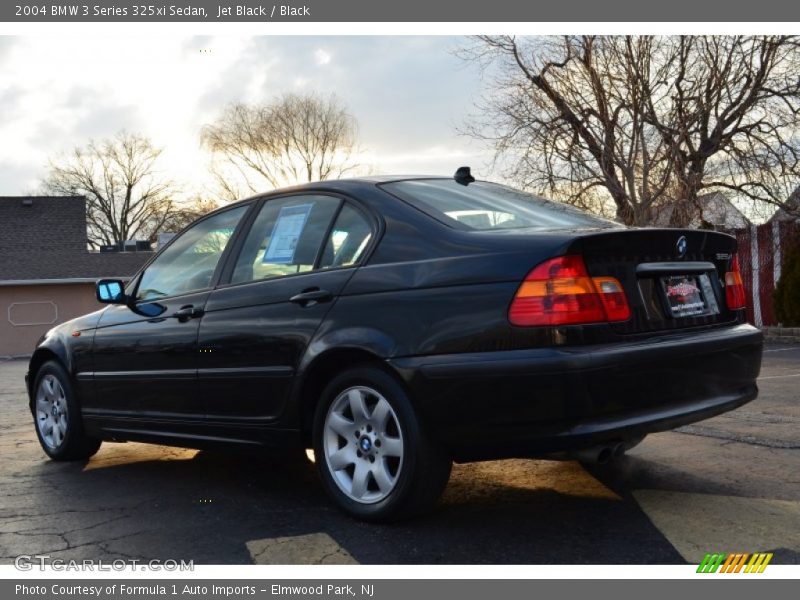 Jet Black / Black 2004 BMW 3 Series 325xi Sedan