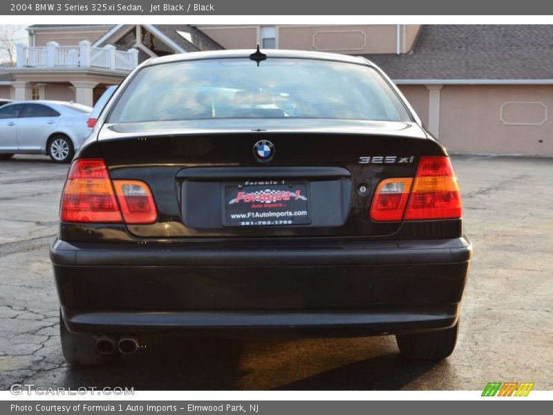 Jet Black / Black 2004 BMW 3 Series 325xi Sedan