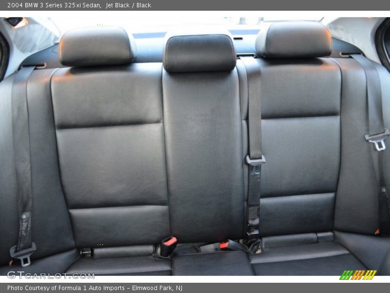 Jet Black / Black 2004 BMW 3 Series 325xi Sedan
