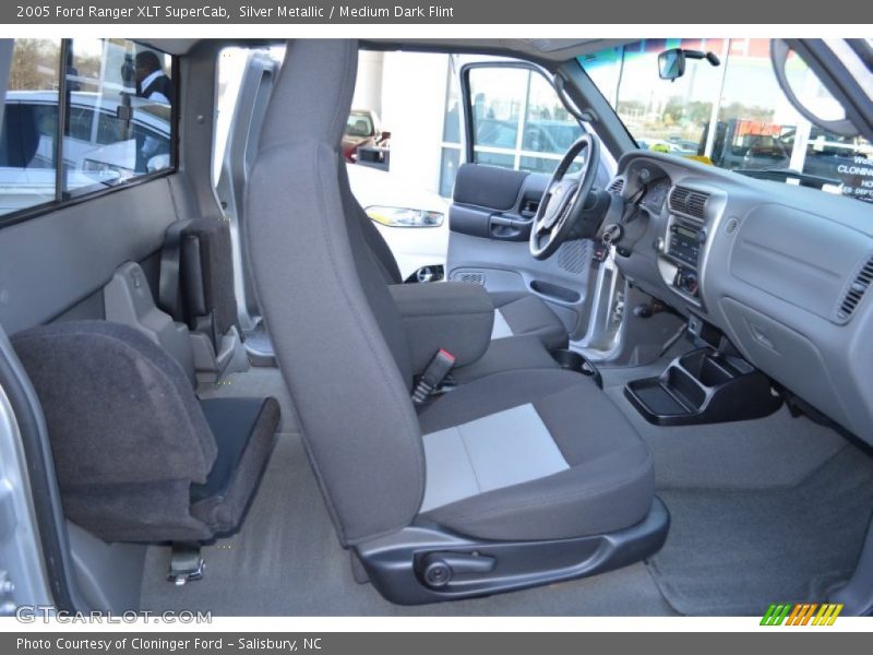 Silver Metallic / Medium Dark Flint 2005 Ford Ranger XLT SuperCab