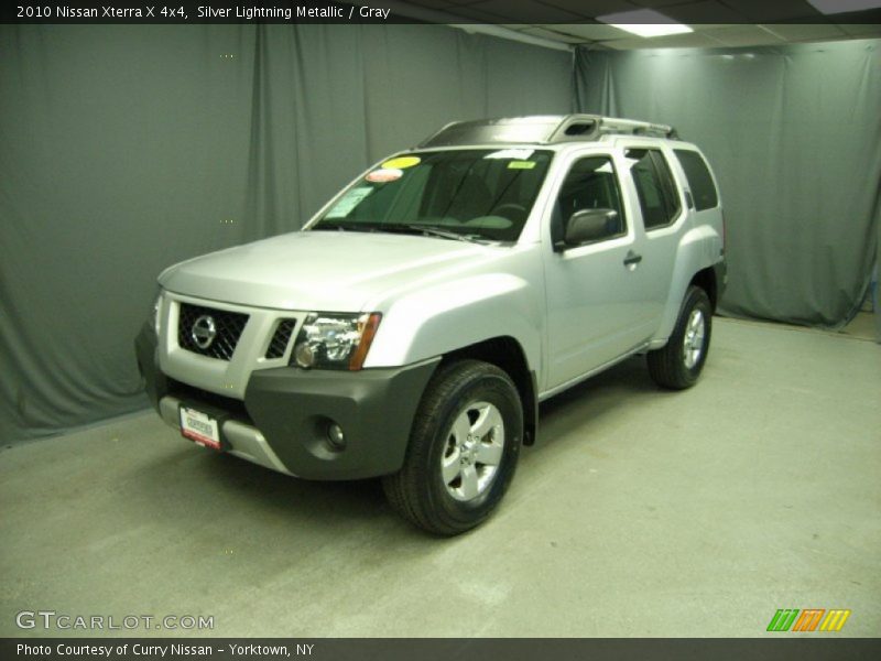 Silver Lightning Metallic / Gray 2010 Nissan Xterra X 4x4