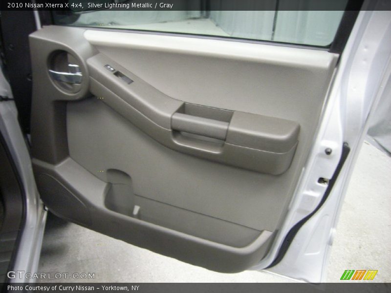 Silver Lightning Metallic / Gray 2010 Nissan Xterra X 4x4