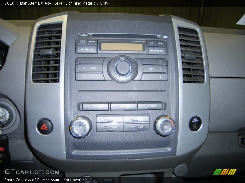 Silver Lightning Metallic / Gray 2010 Nissan Xterra X 4x4