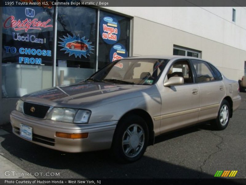 Cashmere Beige Metallic / Beige 1995 Toyota Avalon XLS