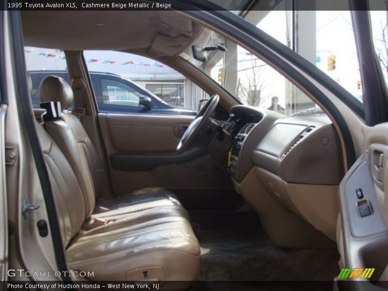Cashmere Beige Metallic / Beige 1995 Toyota Avalon XLS