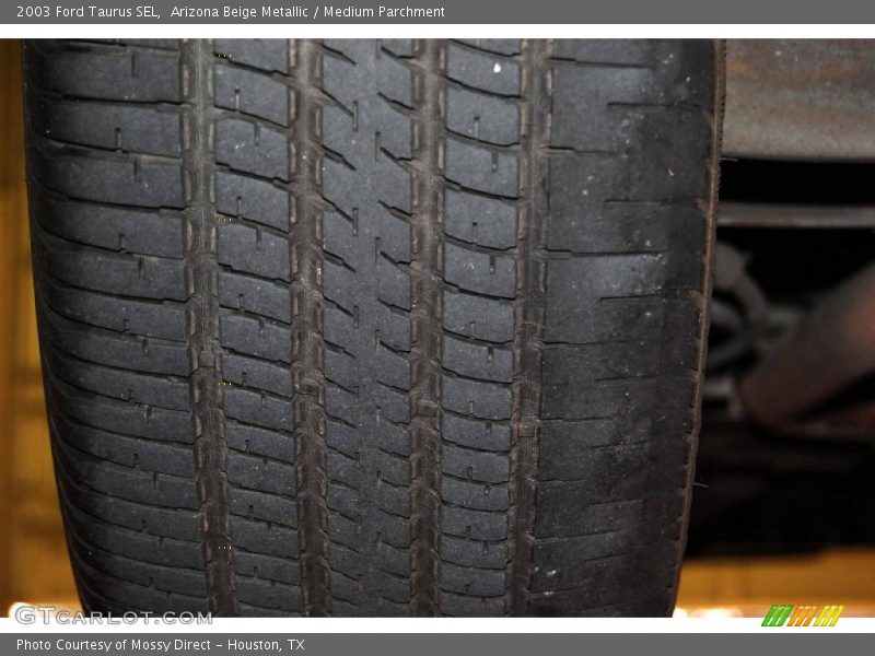 Arizona Beige Metallic / Medium Parchment 2003 Ford Taurus SEL