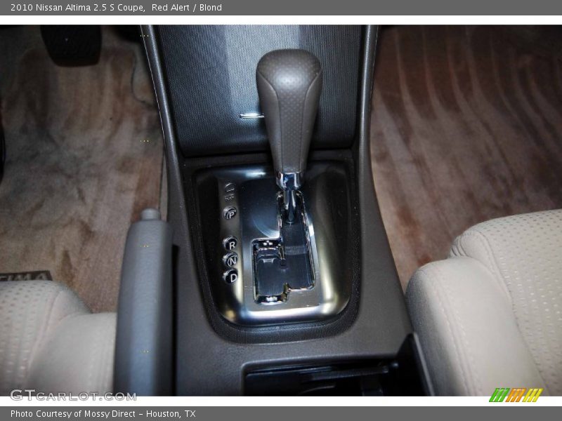 Red Alert / Blond 2010 Nissan Altima 2.5 S Coupe