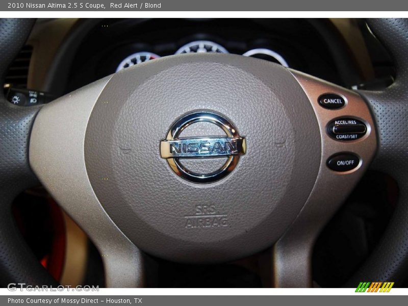 Red Alert / Blond 2010 Nissan Altima 2.5 S Coupe