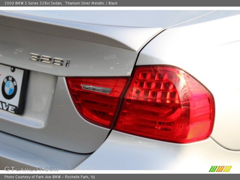 Titanium Silver Metallic / Black 2009 BMW 3 Series 328xi Sedan