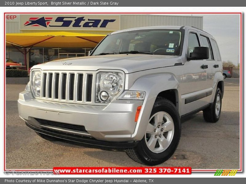 Bright Silver Metallic / Dark Slate Gray 2010 Jeep Liberty Sport