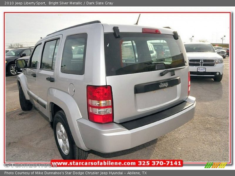 Bright Silver Metallic / Dark Slate Gray 2010 Jeep Liberty Sport