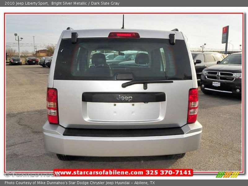 Bright Silver Metallic / Dark Slate Gray 2010 Jeep Liberty Sport