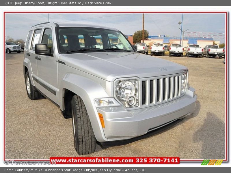 Bright Silver Metallic / Dark Slate Gray 2010 Jeep Liberty Sport