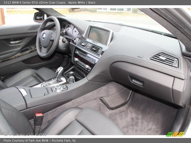 Dashboard of 2013 6 Series 650i xDrive Gran Coupe