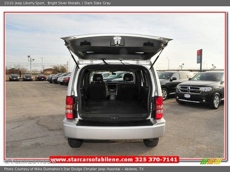 Bright Silver Metallic / Dark Slate Gray 2010 Jeep Liberty Sport