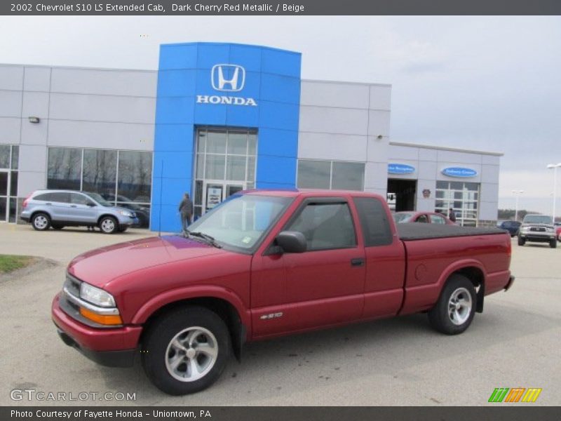 Dark Cherry Red Metallic / Beige 2002 Chevrolet S10 LS Extended Cab