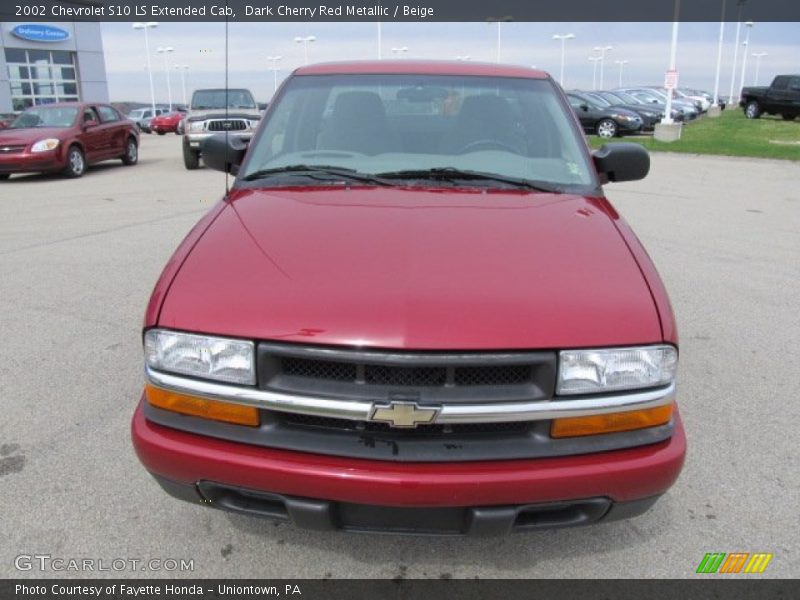 Dark Cherry Red Metallic / Beige 2002 Chevrolet S10 LS Extended Cab