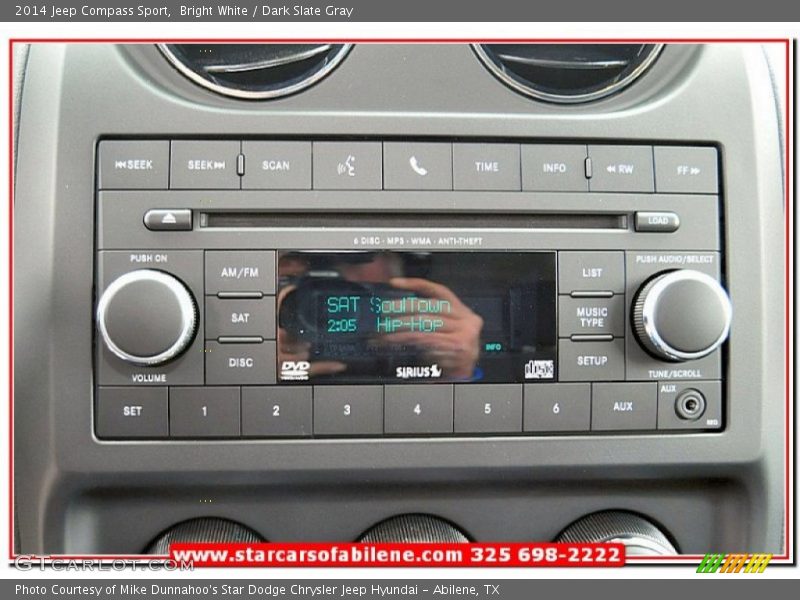 Bright White / Dark Slate Gray 2014 Jeep Compass Sport