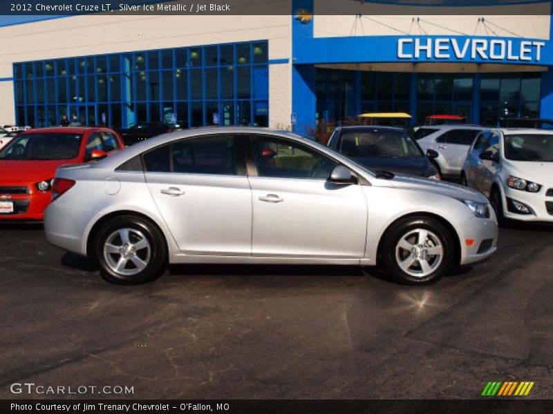Silver Ice Metallic / Jet Black 2012 Chevrolet Cruze LT