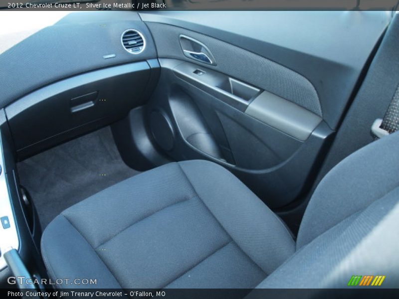 Silver Ice Metallic / Jet Black 2012 Chevrolet Cruze LT