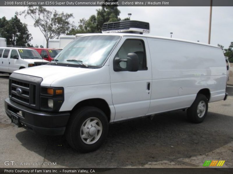 Front 3/4 View of 2008 E Series Van E350 Super Duty Commericial Refriderated