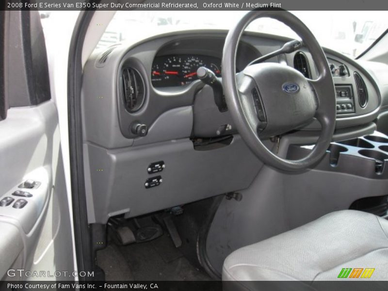 Dashboard of 2008 E Series Van E350 Super Duty Commericial Refriderated