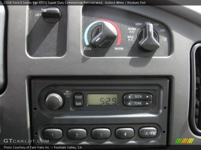 Controls of 2008 E Series Van E350 Super Duty Commericial Refriderated